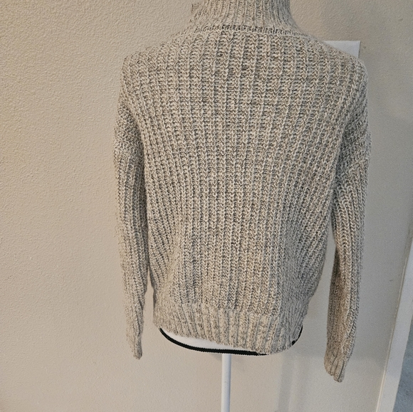 Sweater Grey with silver threads - Picture 4 of 5
